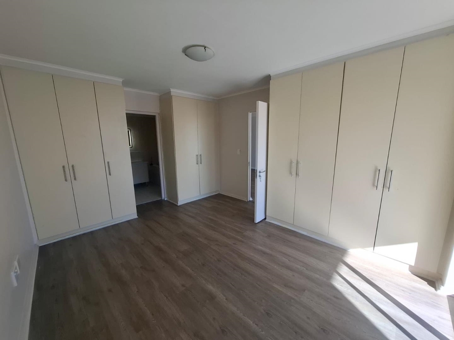 To Let 2 Bedroom Property for Rent in Sea Point Western Cape